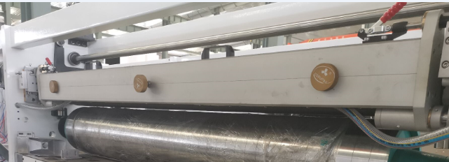 PRY-D1224 हाई स्पीड फुल ऑटोमैटिक 4 कलर फ्लेक्सो प्रिंटिंग स्लॉटिंग डाई कटिंग स्टैकिंग मशीन 5