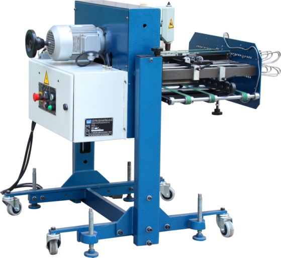 स्वतंत्र चाकू के साथ PRY-660T पेपर फोल्डिंग मशीन 7