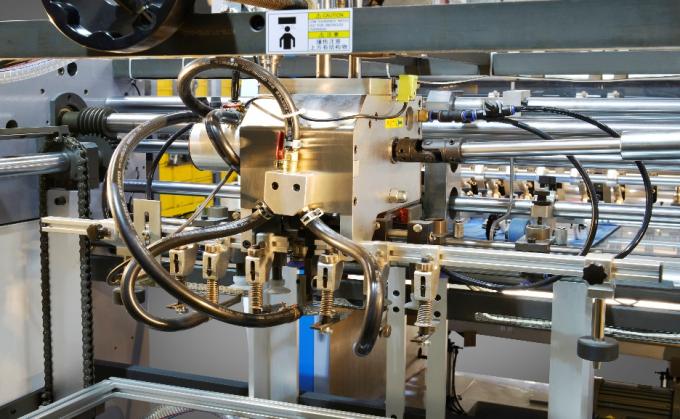 BK-800D अर्ध स्वचालित कार्डबोर्ड लेमिनेटिंग मशीन 3