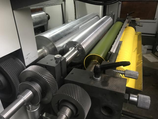 PRY4-1000 चार रंगों की फ्लेक्सो प्रिंटिंग मशीन 7