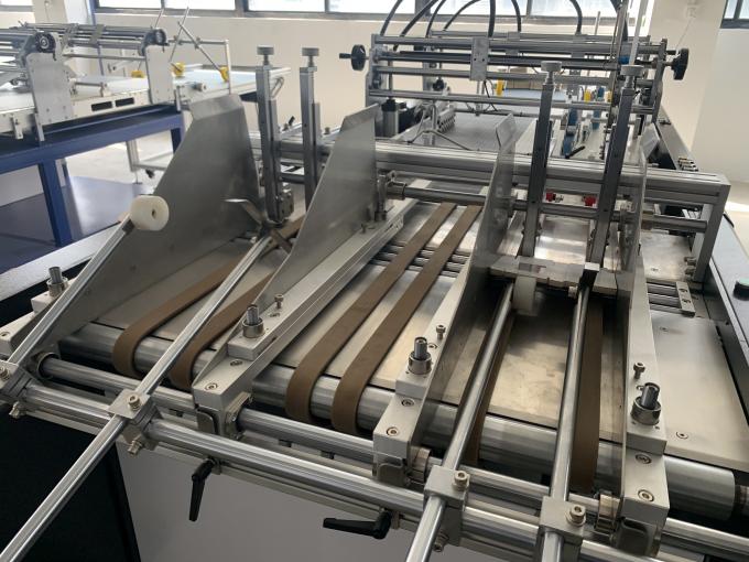 PRY-850 दोतरफा टेप एप्लीकेटर मशीन कपड़ा और वस्तुओं के लिए गैर कपड़ा अनुप्रयोग 2