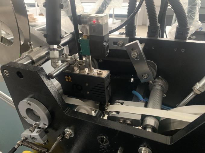 PRY-850 दोतरफा टेप एप्लीकेटर मशीन कपड़ा और वस्तुओं के लिए गैर कपड़ा अनुप्रयोग 4