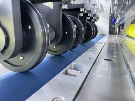 PRY-1800 सिंगल पास स्वचालित कार्टन बॉक्स नमूना कटिंग मशीन 6