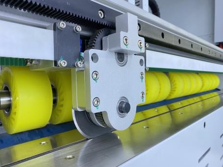 PRY-1800 सिंगल पास स्वचालित कार्टन बॉक्स नमूना कटिंग मशीन 8