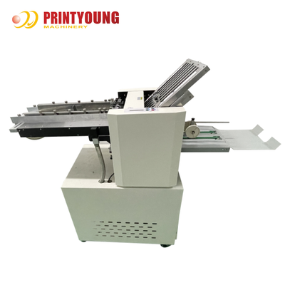 GAR03-4+GAR03-P2 डेस्कटॉप राइटिंग पेपर 4+2 कॉम्ब और क्रॉस फोल्डिंग मशीन
